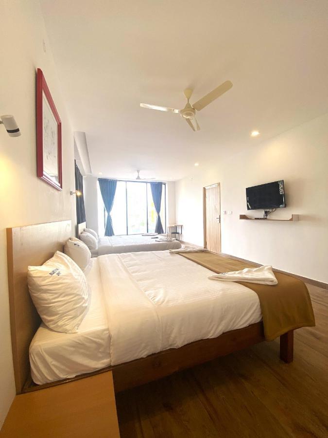 Hotel Bluestone سريكالاهاستي المظهر الخارجي الصورة